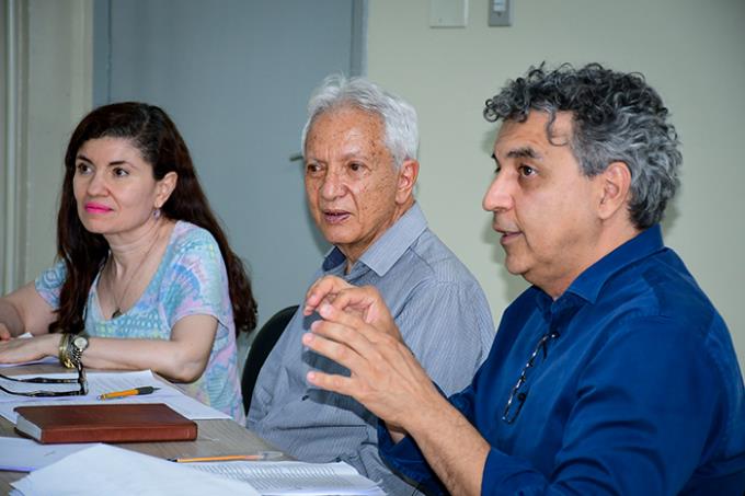 Banca: Dr. Maurício, do Hospital das Clínicas; Dr. Luiz Euribel e Dra. Gisele Nai, da Unoeste 
