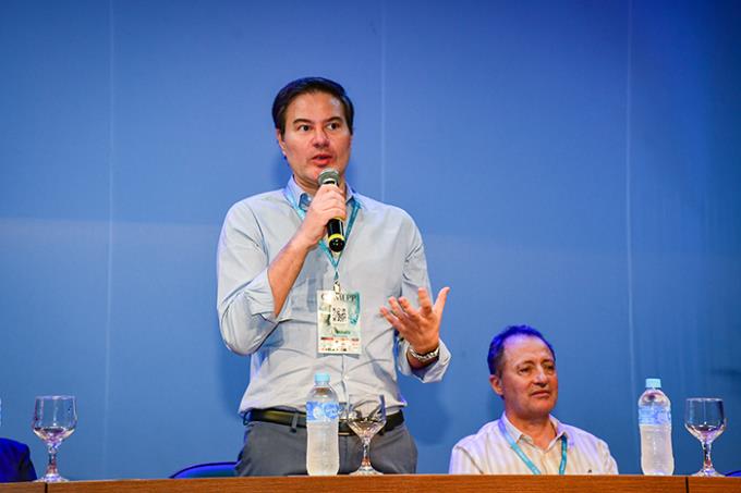 Dr. Murilo Carapeba deu as boas-vindas aos presentes