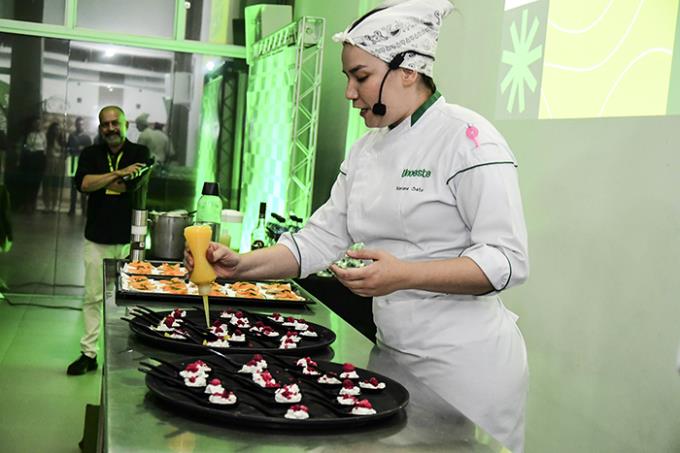 Educadores revivem docência em experiência gastronômica