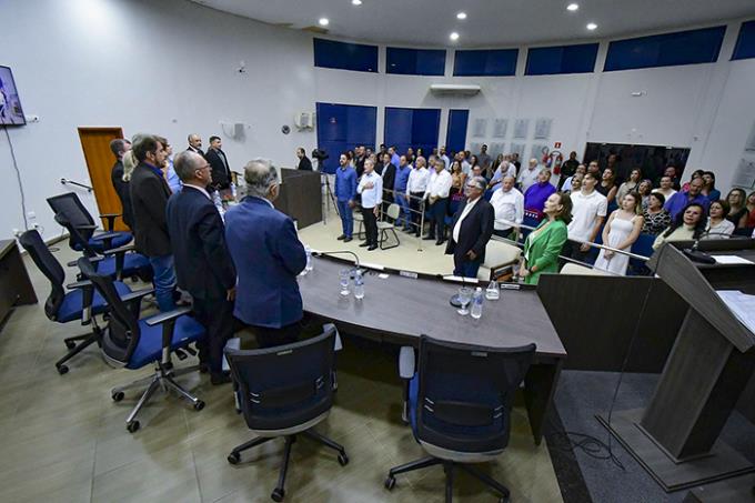 Dr. Cesar Lima recebe o título de cidadão de Álvares Machado