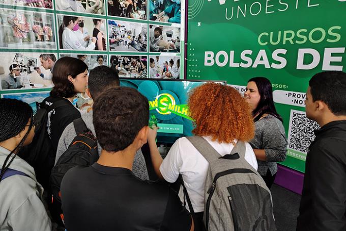 Universidade levou tecnologia que transforma o conhecimento: gamificação e realidade virtual aumentada