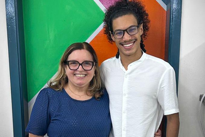 Projeto cria atendimento psicoterapêutico a alunos negros