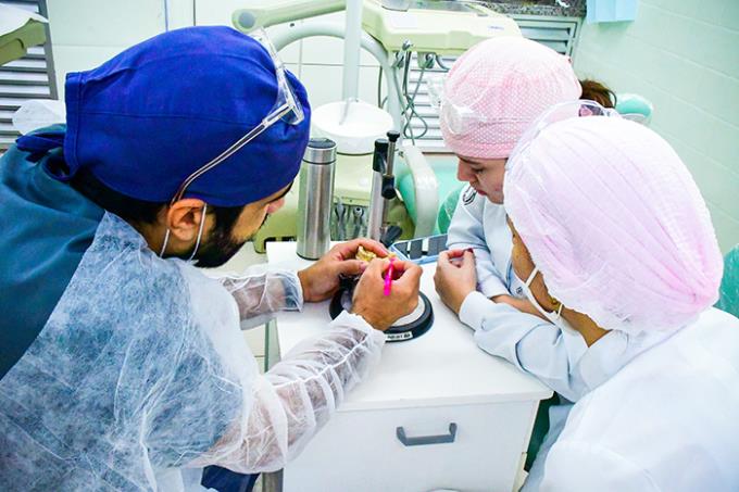Curso de Odontologia foi considerado o melhor do Brasil, segundo CPC