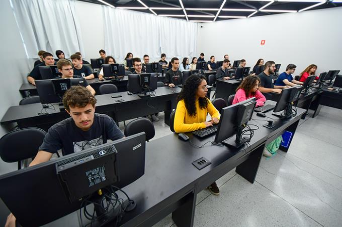 Fipp atinge maior número de alunos da história