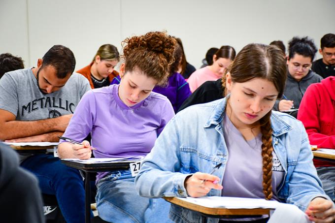 Aprovados no Concurso de Bolsas têm prazo para matrícula