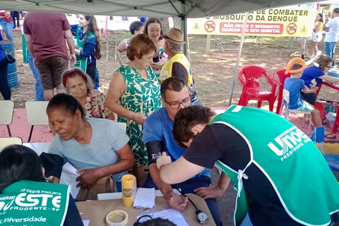 Unoeste tem expressiva participação em programa comunitário