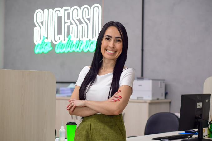 “Estágio gera confiança, aprendizado e direcionamento”, explica a coordenadora do projeto Sucesso do Aluno, Vivian Komatsu de Gois Campos