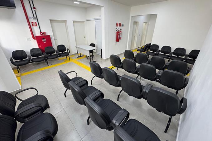 Ambulatório ampliado passa a contar com mais consultórios, salas de exame e estrutura moderna para atender a população