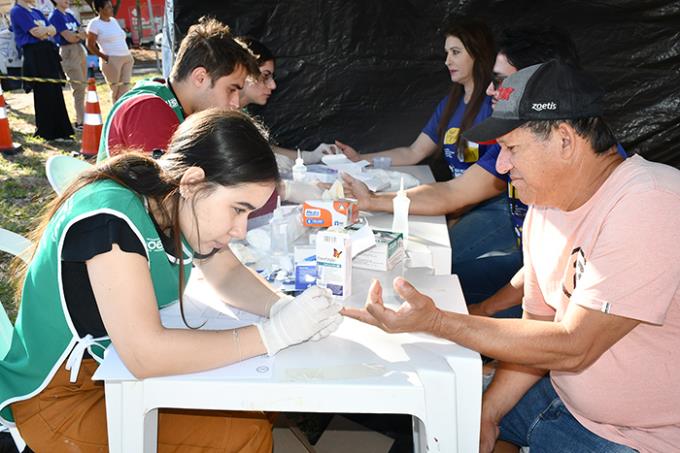 Medicina proporciona 261 atendimentos em evento comunitário