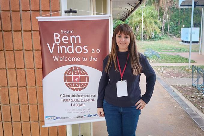 Seminário debate conhecimento na perspectiva sociocognitiva