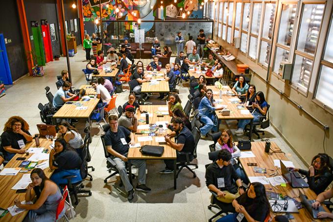 Equipe campeã do IdeathON tem alunos e egressos da Unoeste