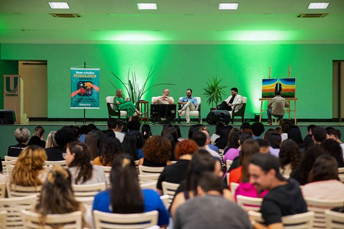 Café filosófico celebra Dia do Psicólogo