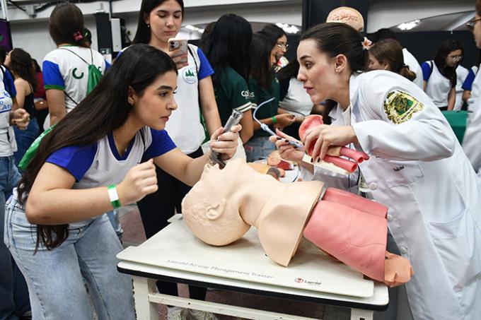 Escolha de profissão na saúde é motivada por área de atuação