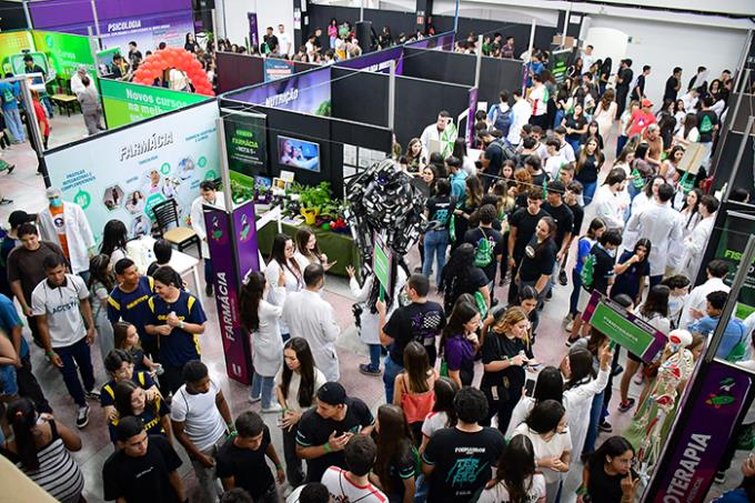 Feira de Profissões bate recorde: mais de 12 mil visitantes