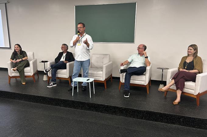 Fórum Científico debate o enfrentamento das hepatites