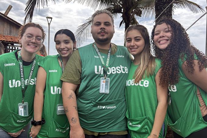 Alunos de Enfermagem participaram das orientações sobre prevenção e autocuidado com a saúde da mulher