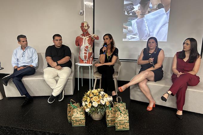Conversas sobre carreira marcam Dia do Biomédico na Unoeste