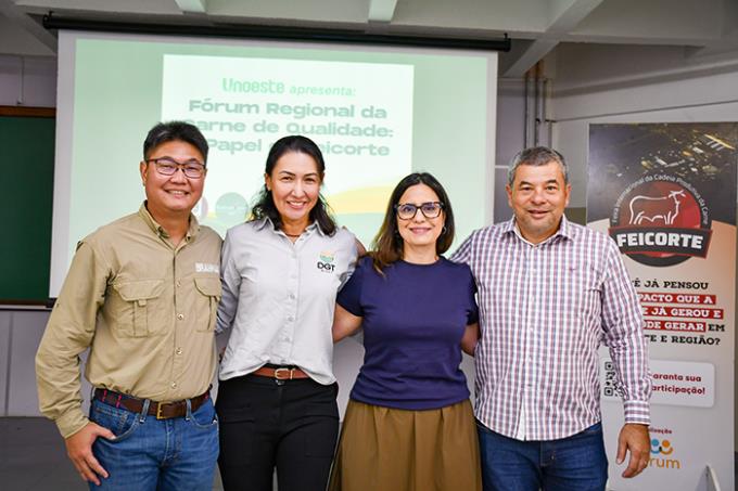Alex Miyazaki, Liliana Suguisawa, Caliê Castilho e Neimar Nagano