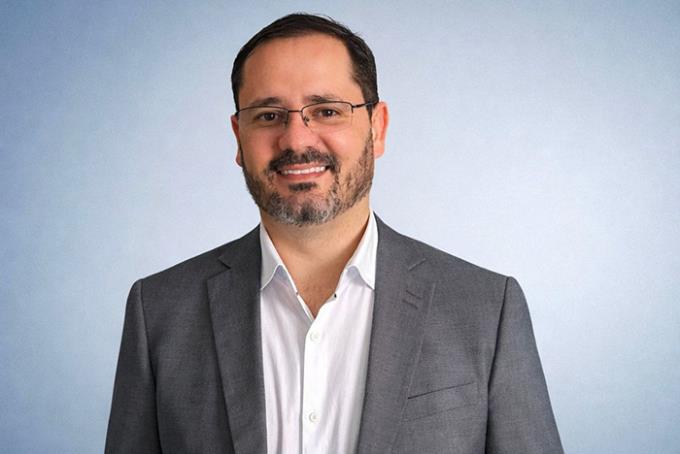 O médico Caio Tulio Vale Frazão está aprovado para receber o título de mestre em Ciências da Saúde