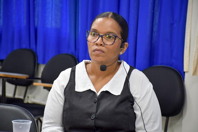 Ex-babá se torna pedagoga e agora alcança o título de mestre