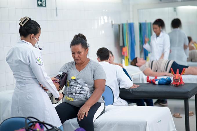 Clínica de Fisioterapia oferta atendimentos para mulheres