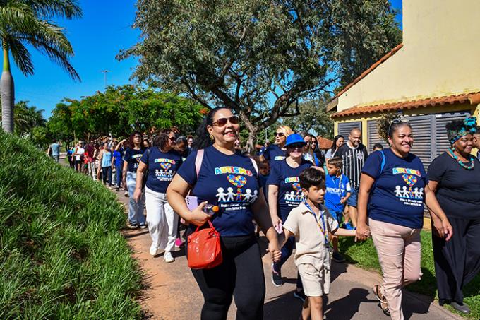 Evento sobre autismo estimula uma sociedade mais informada 