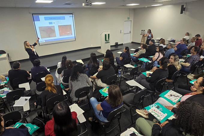 Guarujá sedia curso de diagnóstico e tratamento de feridas