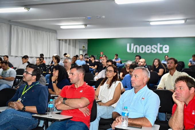 Agronomia Unoeste renova convênio com instituto da Argentina