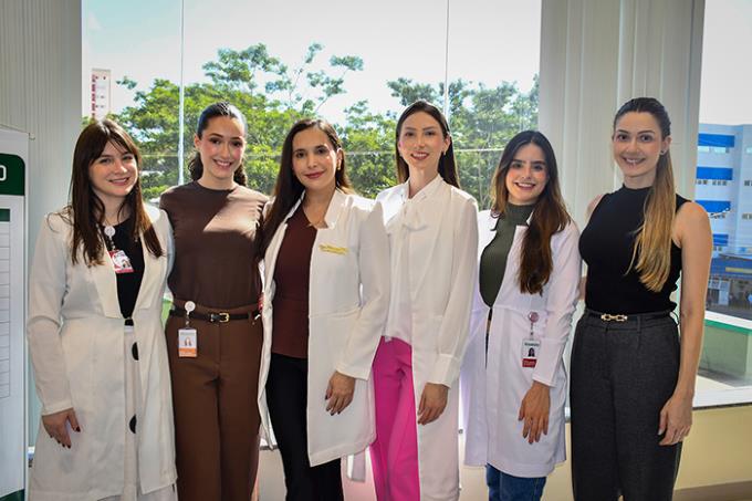 Médicas: Camila, Letícia, Patrícia, Eloisa, Marissa e Mayara (preceptora)