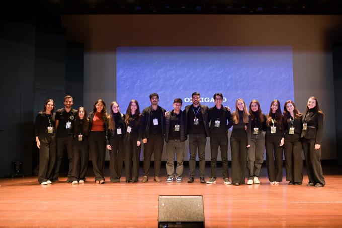 Acadêmicos participam de palestras e debates sobre cardiologia, clínica médica e cuidado integrado ao paciente