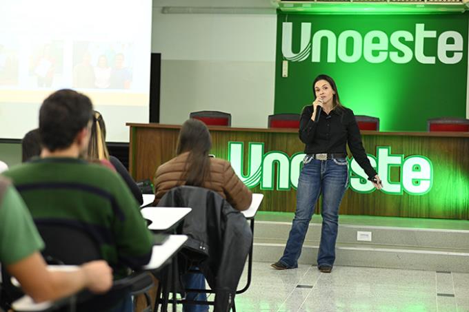 Semana da Zootecnia discute futuro do agronegócio