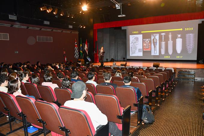 Jornada de Odontologia debate tendências da profissão