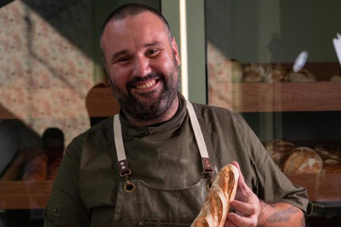 Professor do curso de Gastronomia, André Schwenck, destaca os desafios e oportunidades da carreira de chef de cozinha