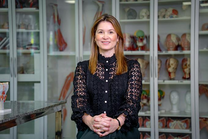 Dra. Aline Cacozzi é psicóloga e professora da Unoeste