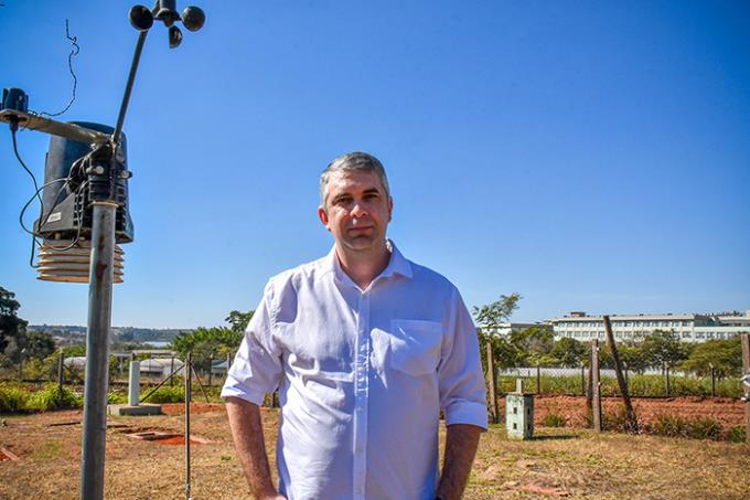 Professor Alexandrius de Moraes Barbosa explica como o El Niño pode influenciar o clima, a agricultura e a rotina da população no oeste paulista
