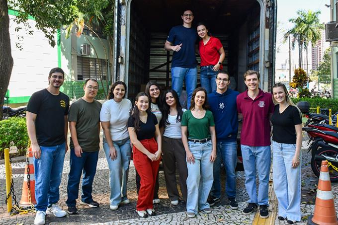 Iniciativa aproxima os acadêmicos de uma dimensão essencial da profissão: o cuidado com as pessoas e com a comunidade.