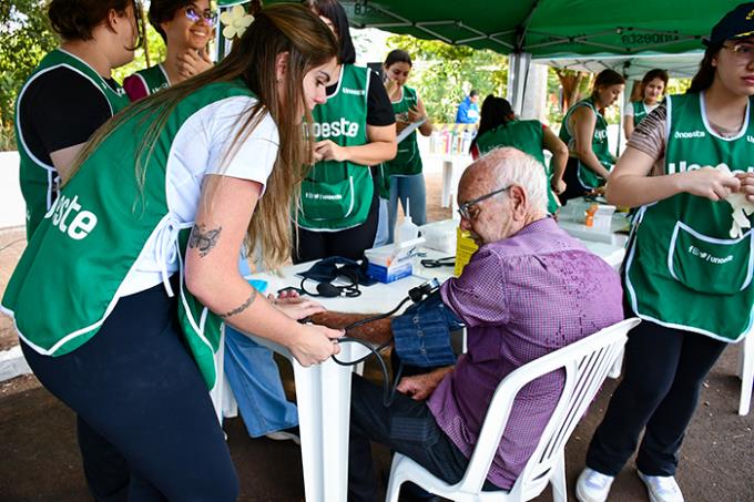 EcoSaúde promove conscientização ambiental e serviços de saúde à comunidade