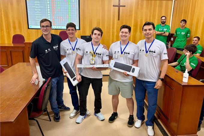 Maratona de Programação classifica Fipp para final nacional