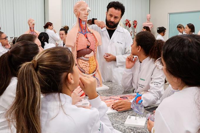 Unoeste abre inscrições para o Vestibular 2027 com novos cursos para graduação