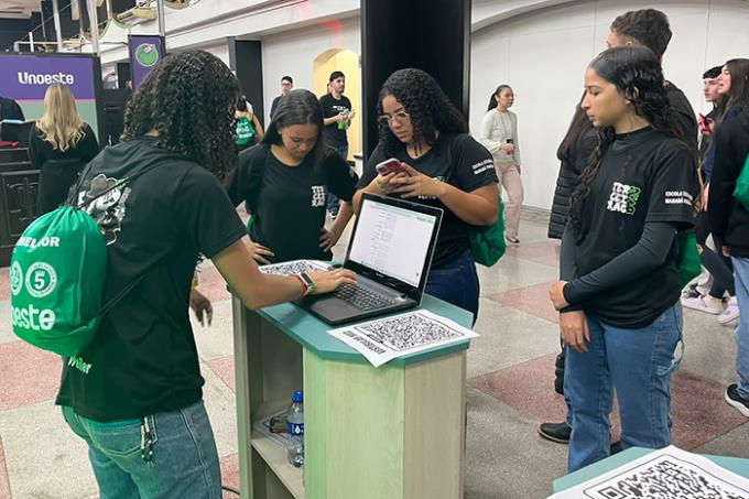 Feira oferece inscrição gratuita para Concurso de Bolsas