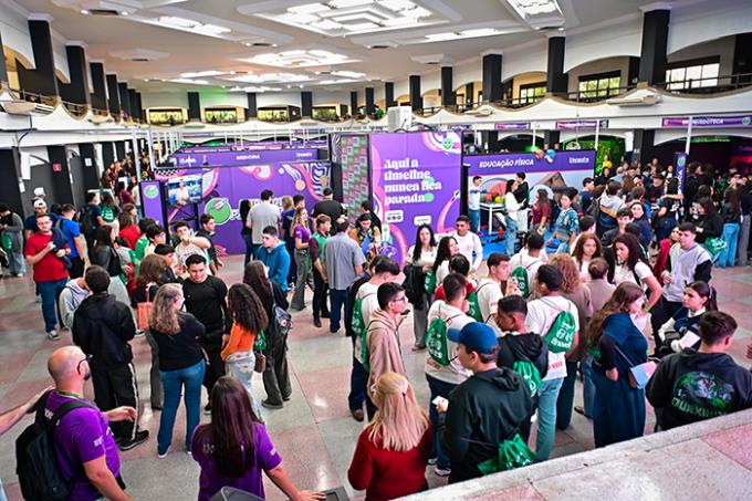 Feira de Profissões excede expectativa em atração de público