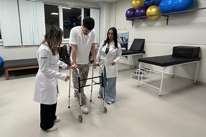 Fisioterapia todos os dias: quando a frequência é indicada