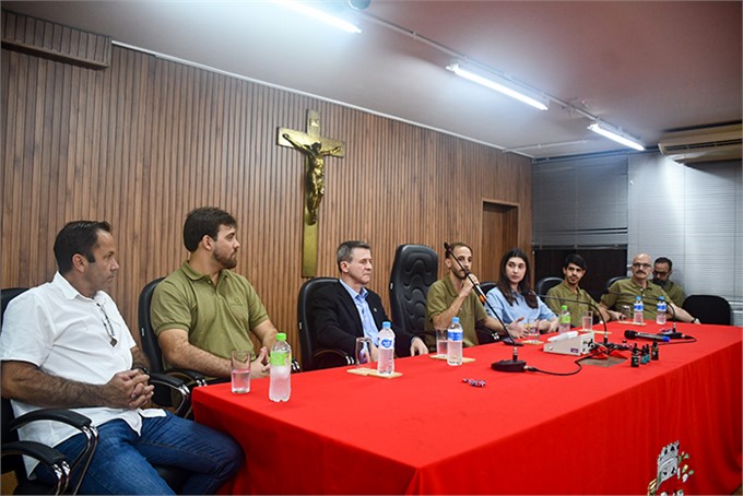 Benefícios da cannabis medicinal motivam rico debate público