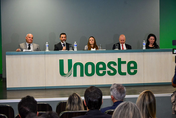 Curso de Direito em Jaú amplia formação jurídica