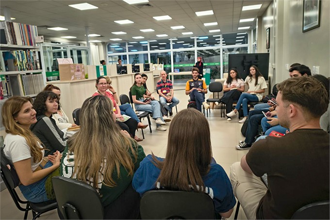 Clube do Livro Hilda Hilst promove leitura na Unoeste Jaú
