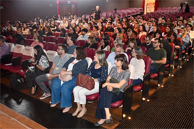 Parte do público do encontro de egressos e conferência do Enepe