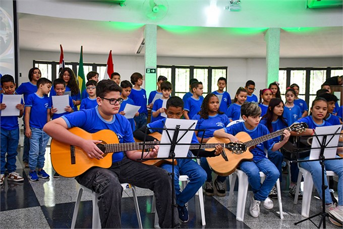 Apresentação musical da Casa da Criança, do Centro Social São José