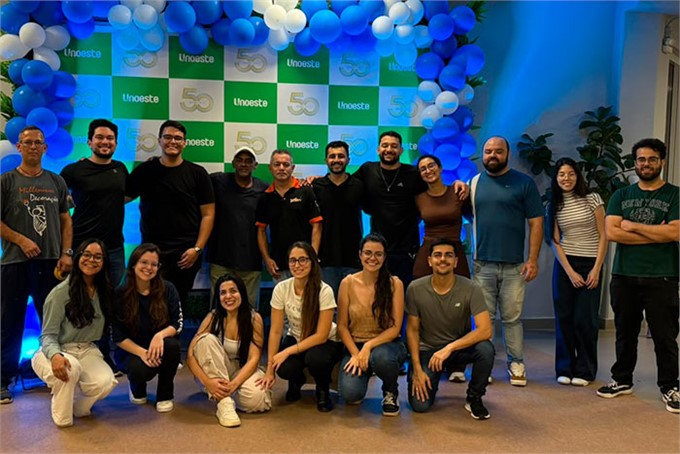 Integrantes da comissão organizadora do 4° Congresso Médico Estudantil do Guarujá (COMEG)