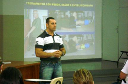 Educação Física incentiva participação em congressos