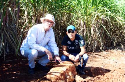 Docente e acadêmico de Geografia fazem pesquisas no PR